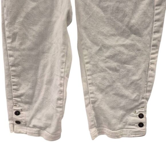 Lee Women's White Cotton/Spandex Denim Just Below the Waist Long Shorts Knee Len - Picture 3 of 8